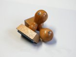 Stempel auf weißem Papier