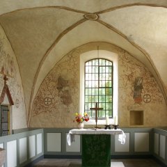 Innenraum mit Altar Kirche Vernawahlshausen